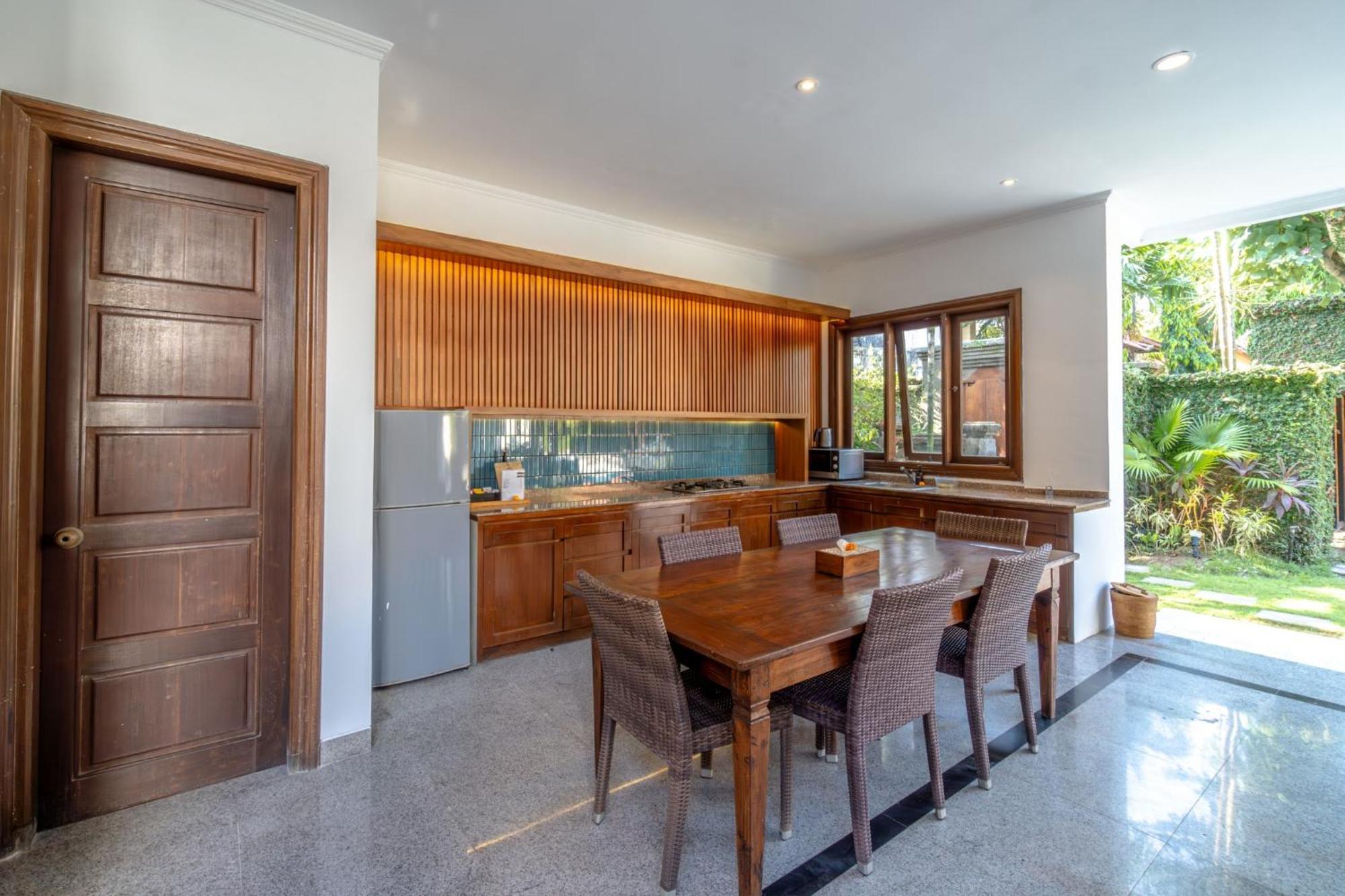 Kecapi Villa Seminyak By Ini Vie Hospitality Exteriör bild
