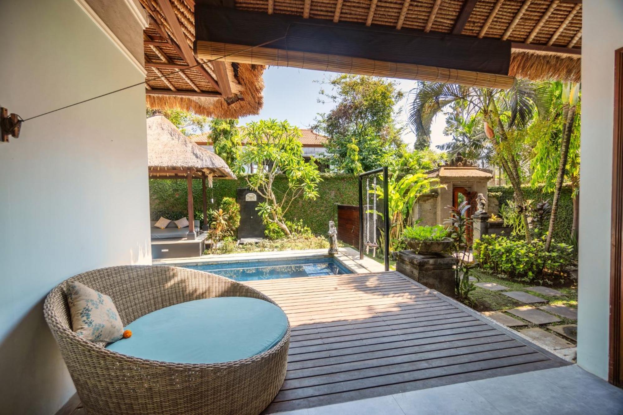 Kecapi Villa Seminyak By Ini Vie Hospitality Exteriör bild